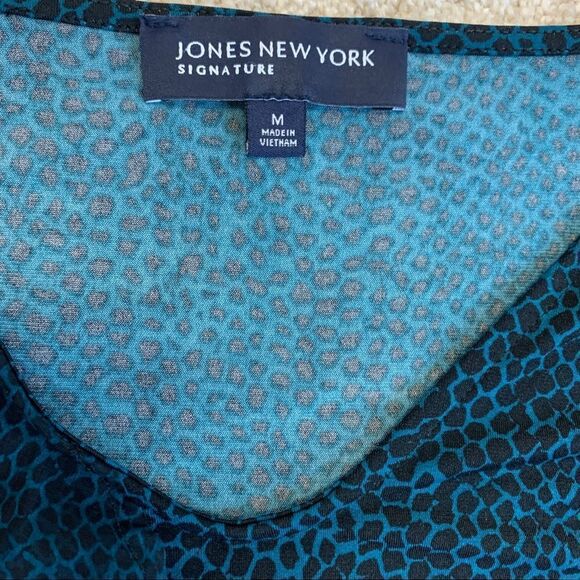Jones New York green long sleeve snake print side ruching chiffon blouse size M - Picture 6 of 10